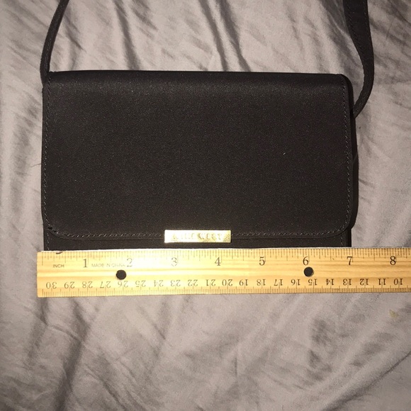 BRAND NEW Nine West cross body purse - Picture 7 of 8